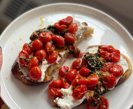Tomato Ricotta Toast